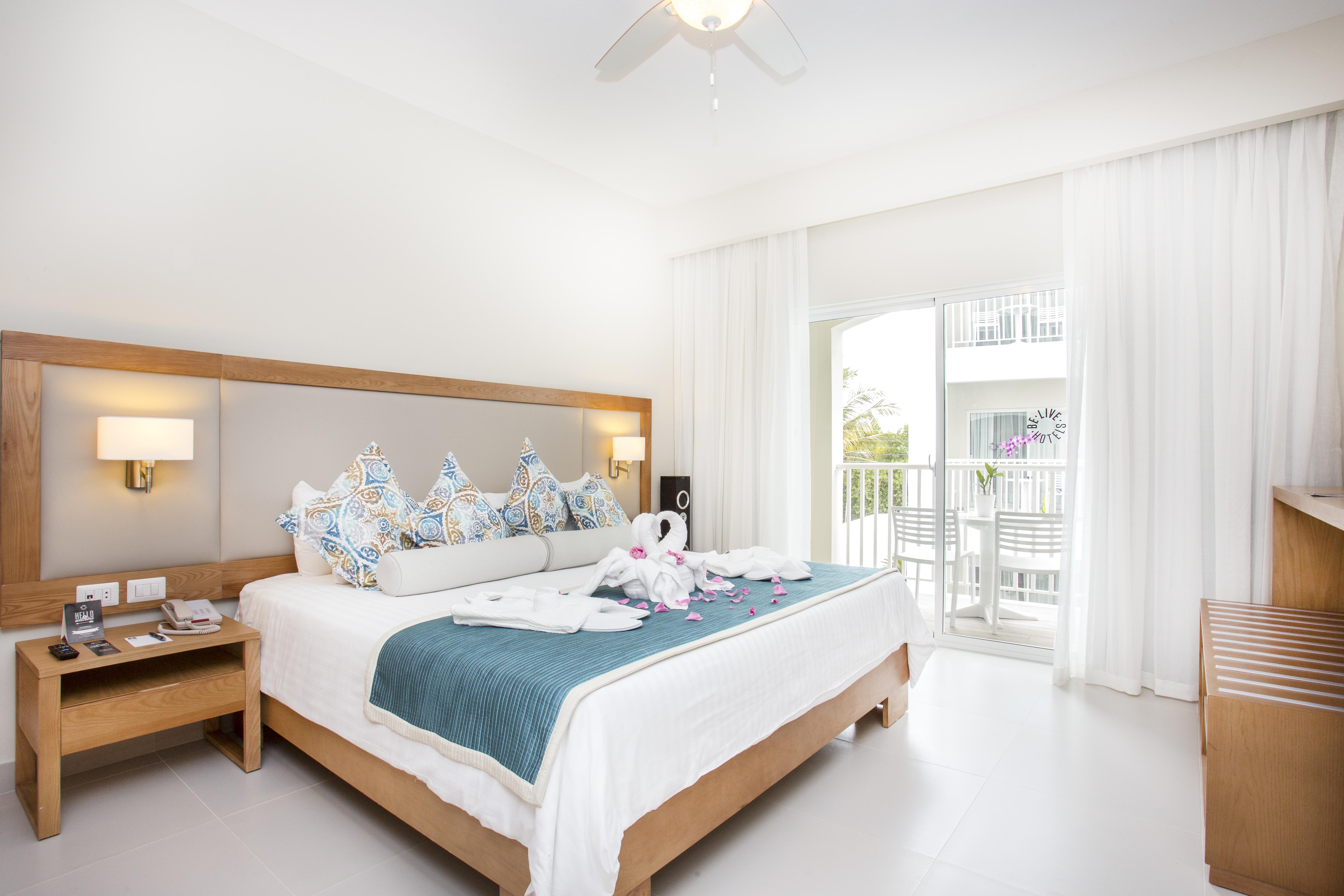 Be Live Collection Punta Cana (Adults Only) Eksteriør billede Deluxe Room
